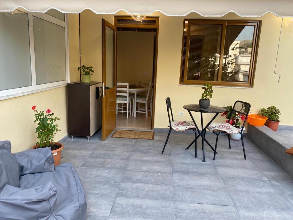 Saranda Beach Apartment Экстерьер фото