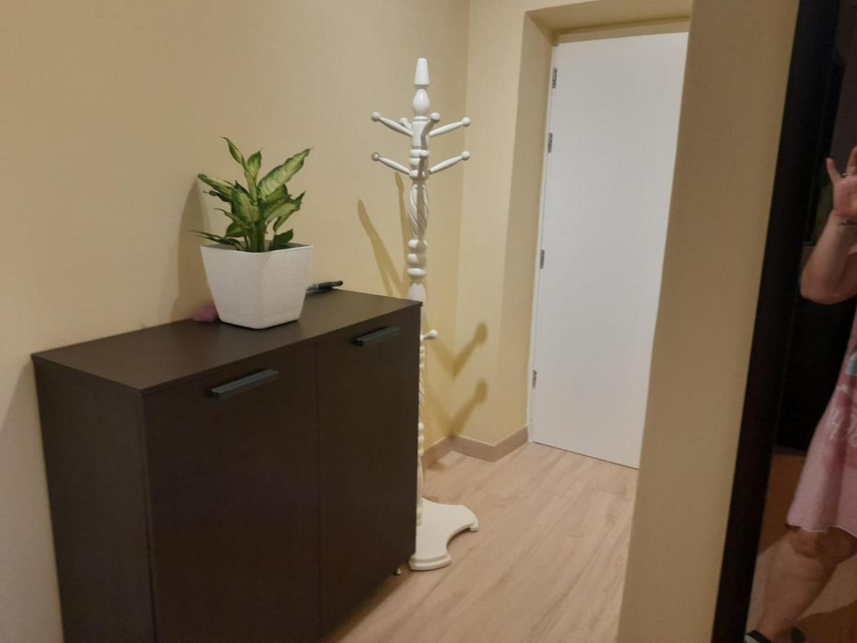 Saranda Beach Apartment Экстерьер фото